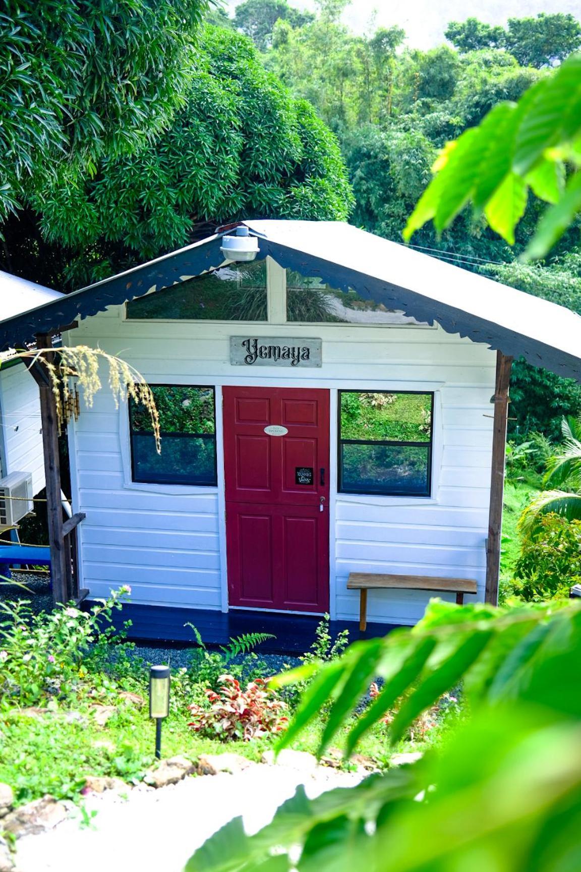Silk Cotton Cottages Parrot Hall エクステリア 写真